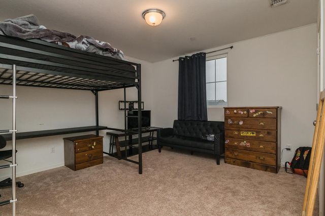 1945 E Gum Avenue, Reedley, CA 93654