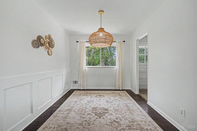 3368 Glenmont Lane, Green Twp, OH 45248