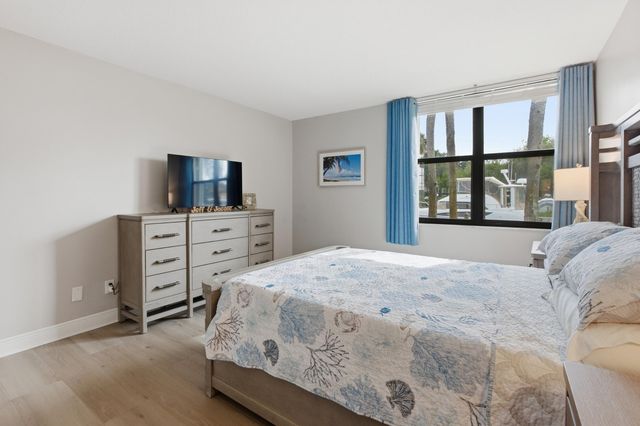 1950 SW Palm City Road 7101, Stuart, FL 34994