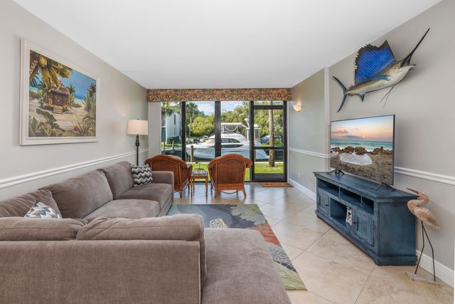 1950 SW Palm City Road 7101, Stuart, FL 34994