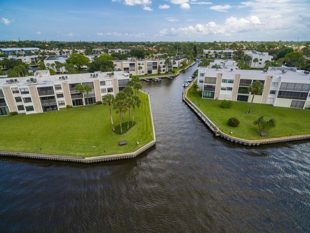 1950 SW Palm City Road 7101, Stuart, FL 34994