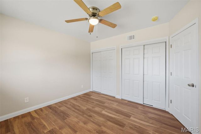 8906 Seneca Avenue, Overland, MO 63114