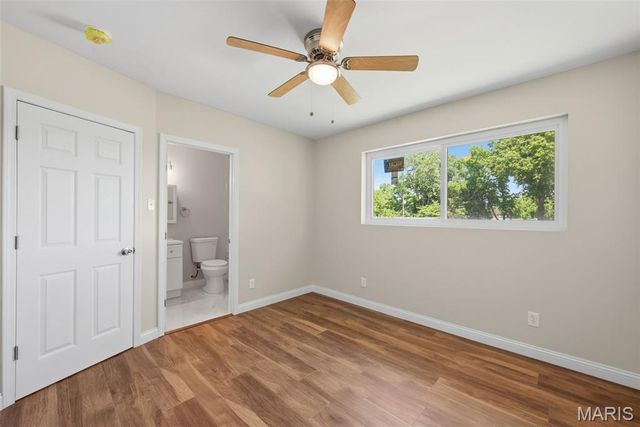 8906 Seneca Avenue, Overland, MO 63114