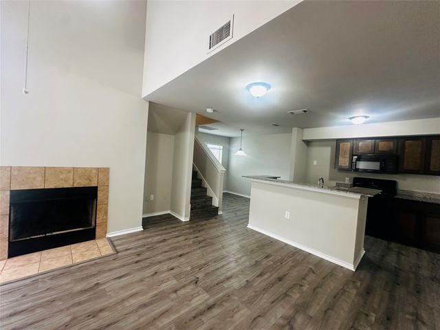 9837 Walnut Street S202, Dallas, TX 75243