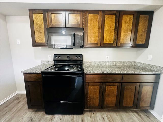 9837 Walnut Street S202, Dallas, TX 75243