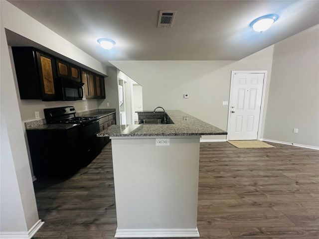 9837 Walnut Street S202, Dallas, TX 75243