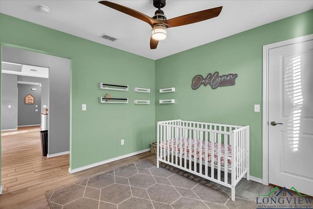 393 Noah Lane, Lindale, TX 75771