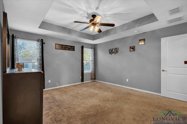 393 Noah Lane, Lindale, TX 75771