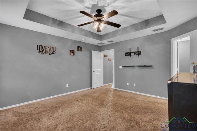 393 Noah Lane, Lindale, TX 75771