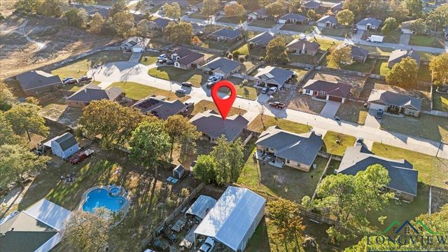 393 Noah Lane, Lindale, TX 75771