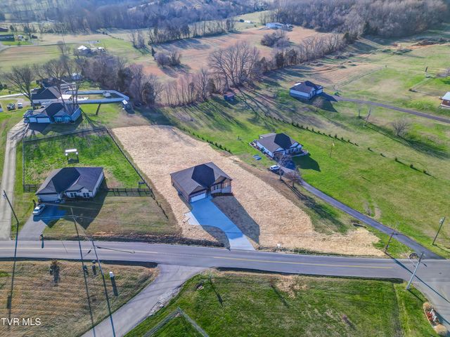 943 Sugar Hollow Road, Piney Flats, TN 37686