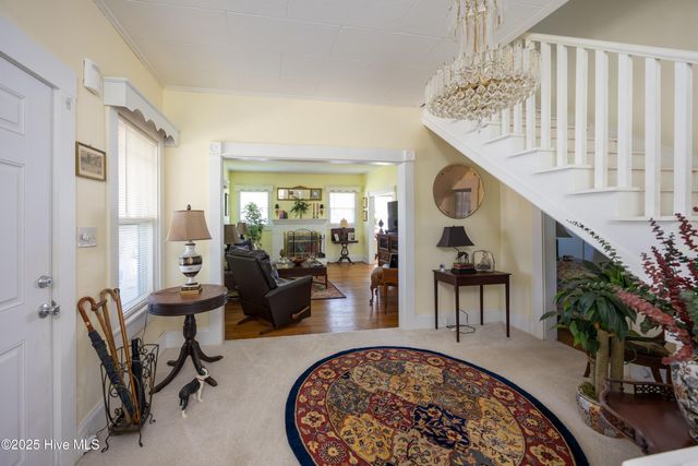 103 W Pleasant Street, Roseboro, NC 28382