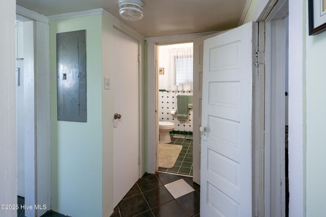 103 W Pleasant Street, Roseboro, NC 28382