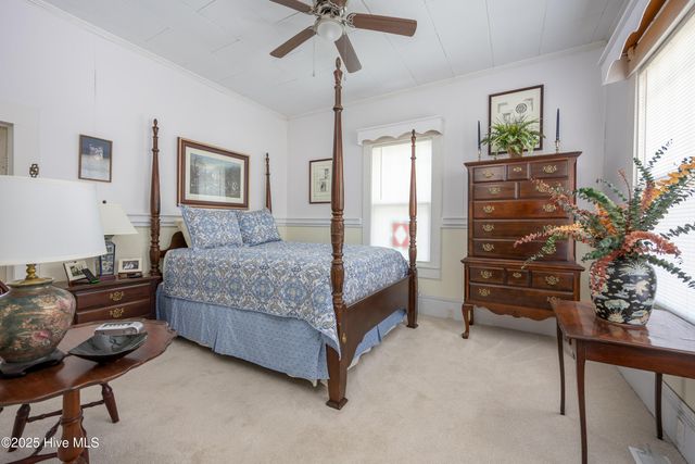 103 W Pleasant Street, Roseboro, NC 28382