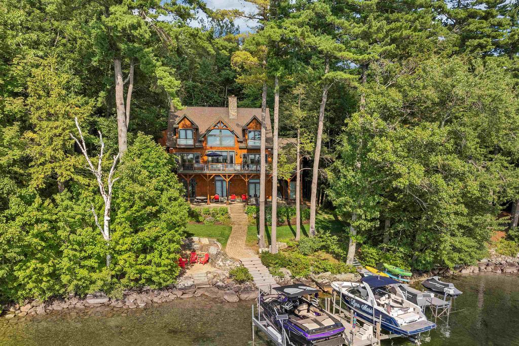 81 Timberlane Road, Wolfeboro, NH 03894
