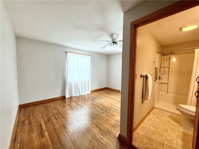 332 E Maitland Ln, Neshannock Twp, PA 16105