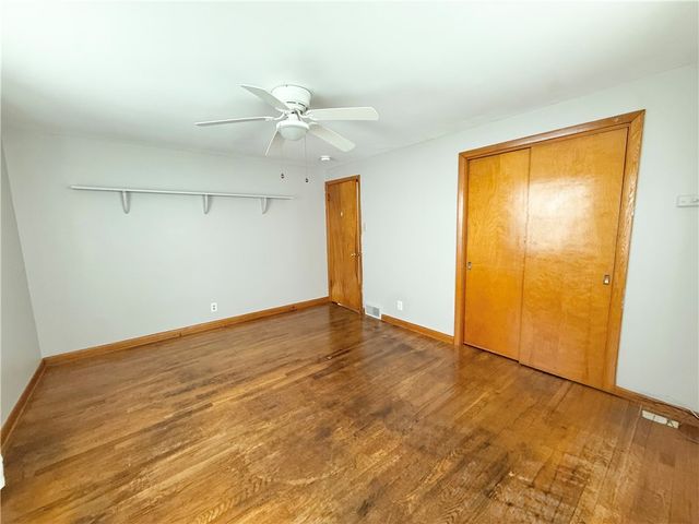 332 E Maitland Ln, Neshannock Twp, PA 16105