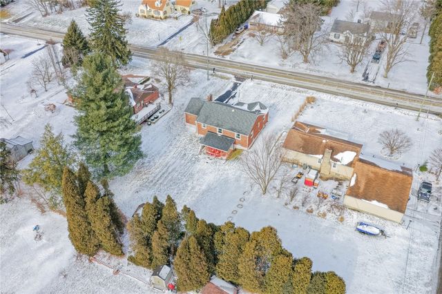 332 E Maitland Ln, Neshannock Twp, PA 16105