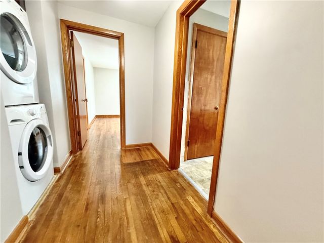 332 E Maitland Ln, Neshannock Twp, PA 16105