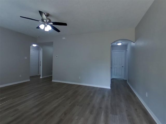 224 Kellyn Court, Conroe, TX 77306