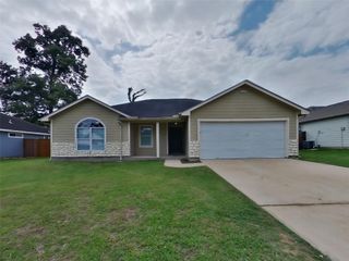 224 Kellyn Court, Conroe, TX 77306