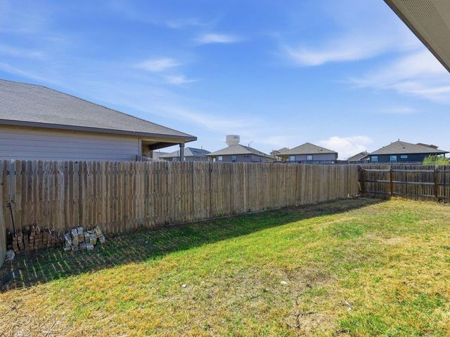 128 Dylan DR, San Marcos, TX 78666