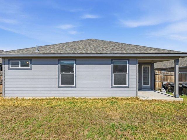 128 Dylan DR, San Marcos, TX 78666