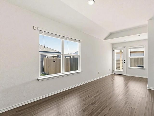 128 Dylan DR, San Marcos, TX 78666