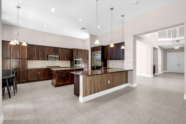 8527 LEWIS RIVER Road, Delray Beach, FL 33446
