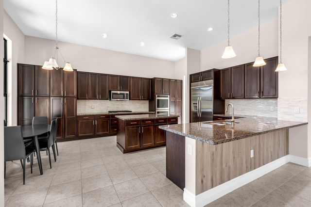 8527 LEWIS RIVER Road, Delray Beach, FL 33446