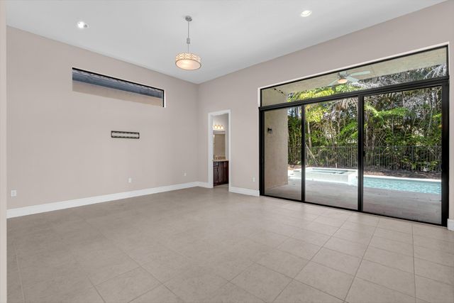 8527 LEWIS RIVER Road, Delray Beach, FL 33446