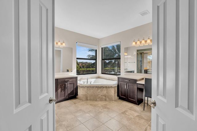 8527 LEWIS RIVER Road, Delray Beach, FL 33446