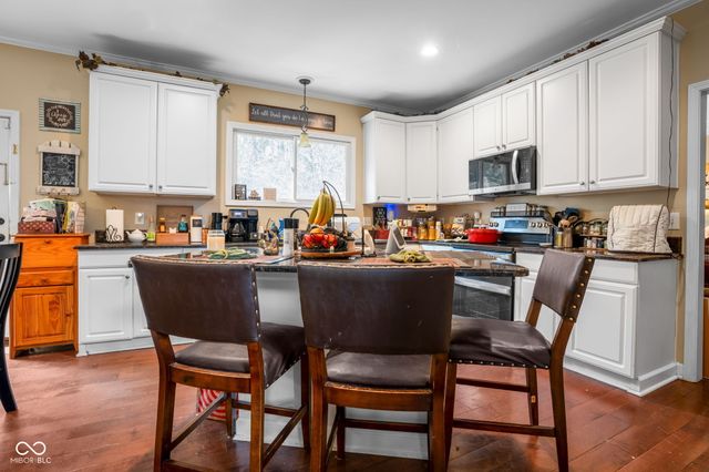 11382 Royal Place, Carmel, IN 46032