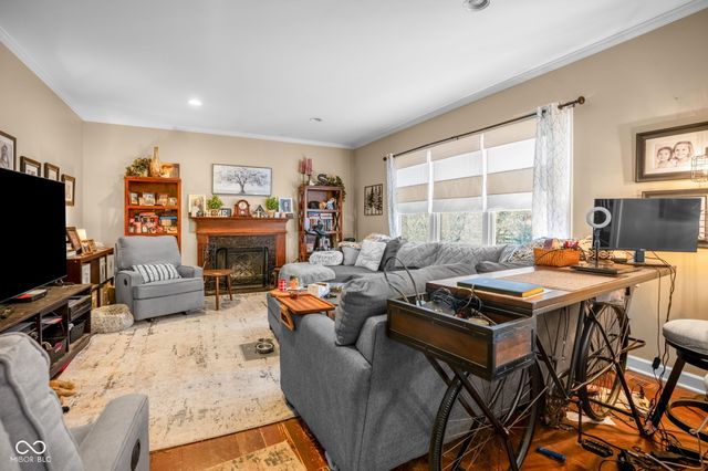 11382 Royal Place, Carmel, IN 46032