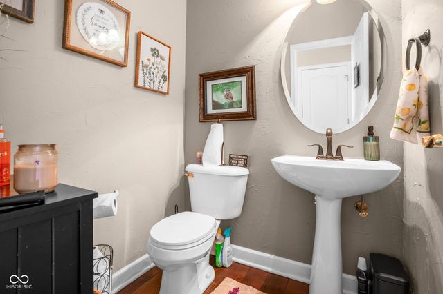 11382 Royal Place, Carmel, IN 46032