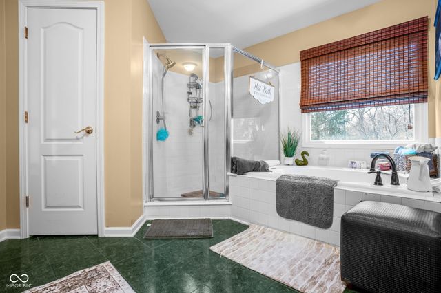 11382 Royal Place, Carmel, IN 46032