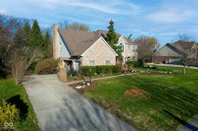 11382 Royal Place, Carmel, IN 46032
