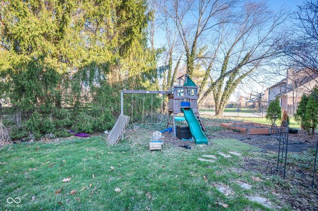 11382 Royal Place, Carmel, IN 46032