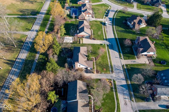 11382 Royal Place, Carmel, IN 46032