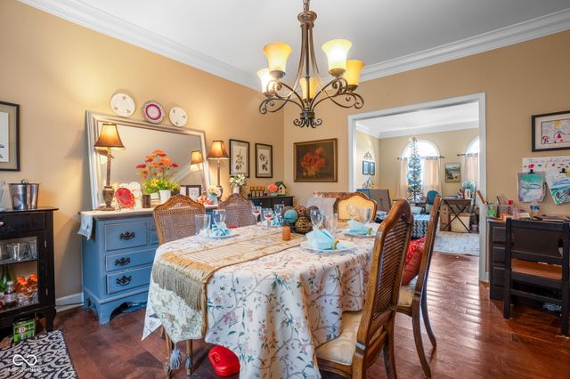 11382 Royal Place, Carmel, IN 46032