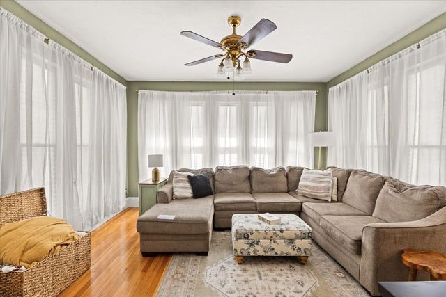53 Ashland St, Taunton, MA 02780