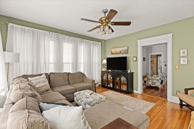 53 Ashland St, Taunton, MA 02780