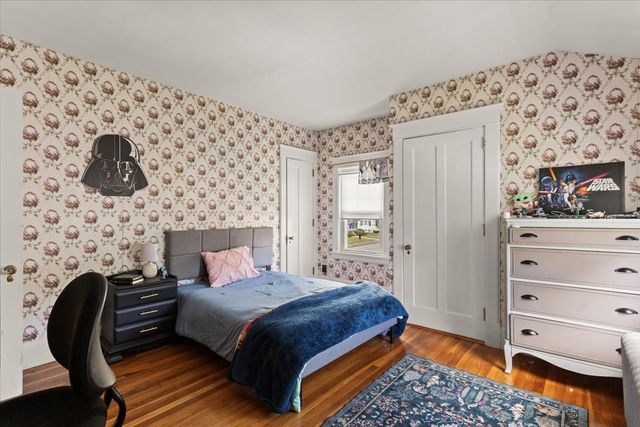 53 Ashland St, Taunton, MA 02780