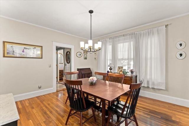 53 Ashland St, Taunton, MA 02780