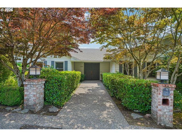 7600 Sw NORTHVALE Way, Portland, OR 97225
