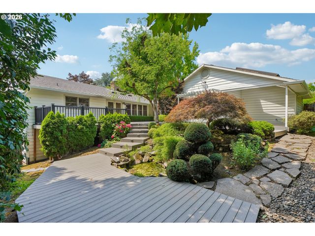 7600 Sw NORTHVALE Way, Portland, OR 97225