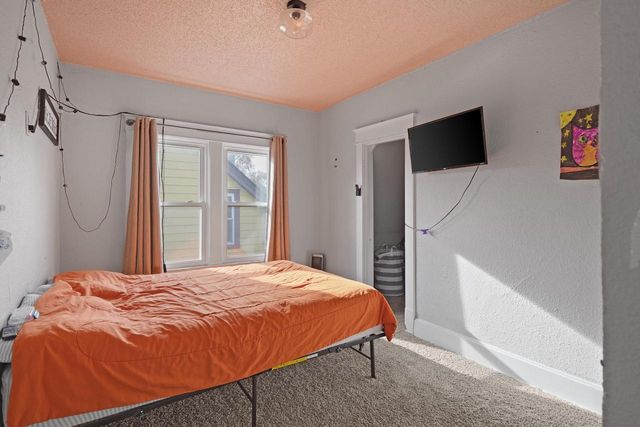 6606 21st AVENUE, Kenosha, WI 53143