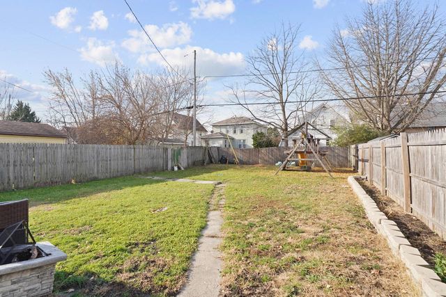 6606 21st AVENUE, Kenosha, WI 53143