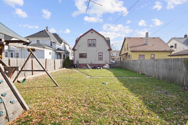 6606 21st AVENUE, Kenosha, WI 53143