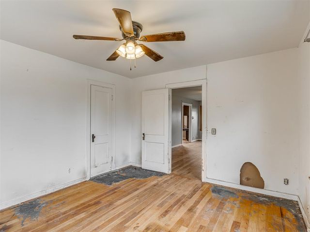 202 W Vandament Avenue, Yukon, OK 73099